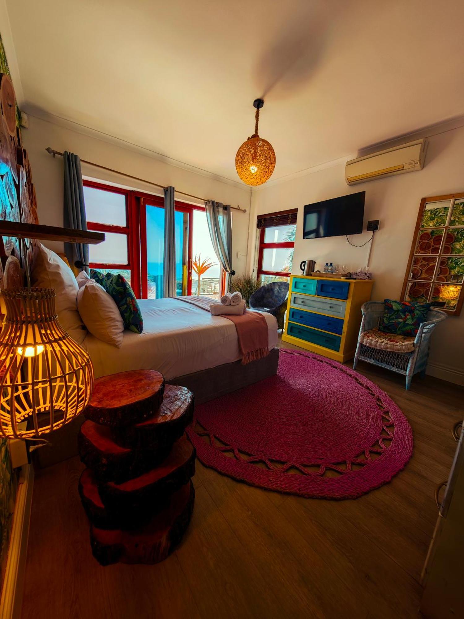 Beachwood Camps Bay ケープタウン エクステリア 写真